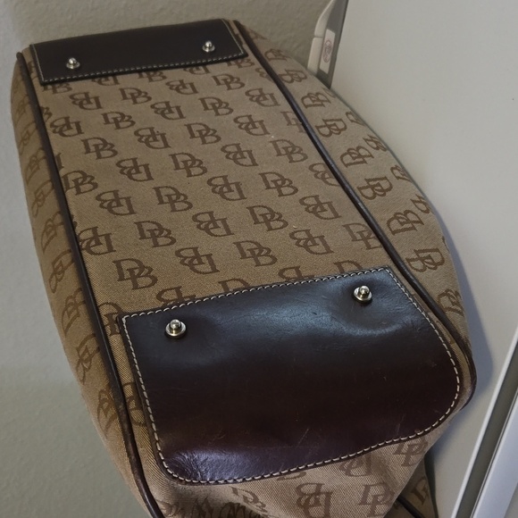 Dooney & Bourke Large Canvas Shoulder Tote Bag - Picture 6 of 17